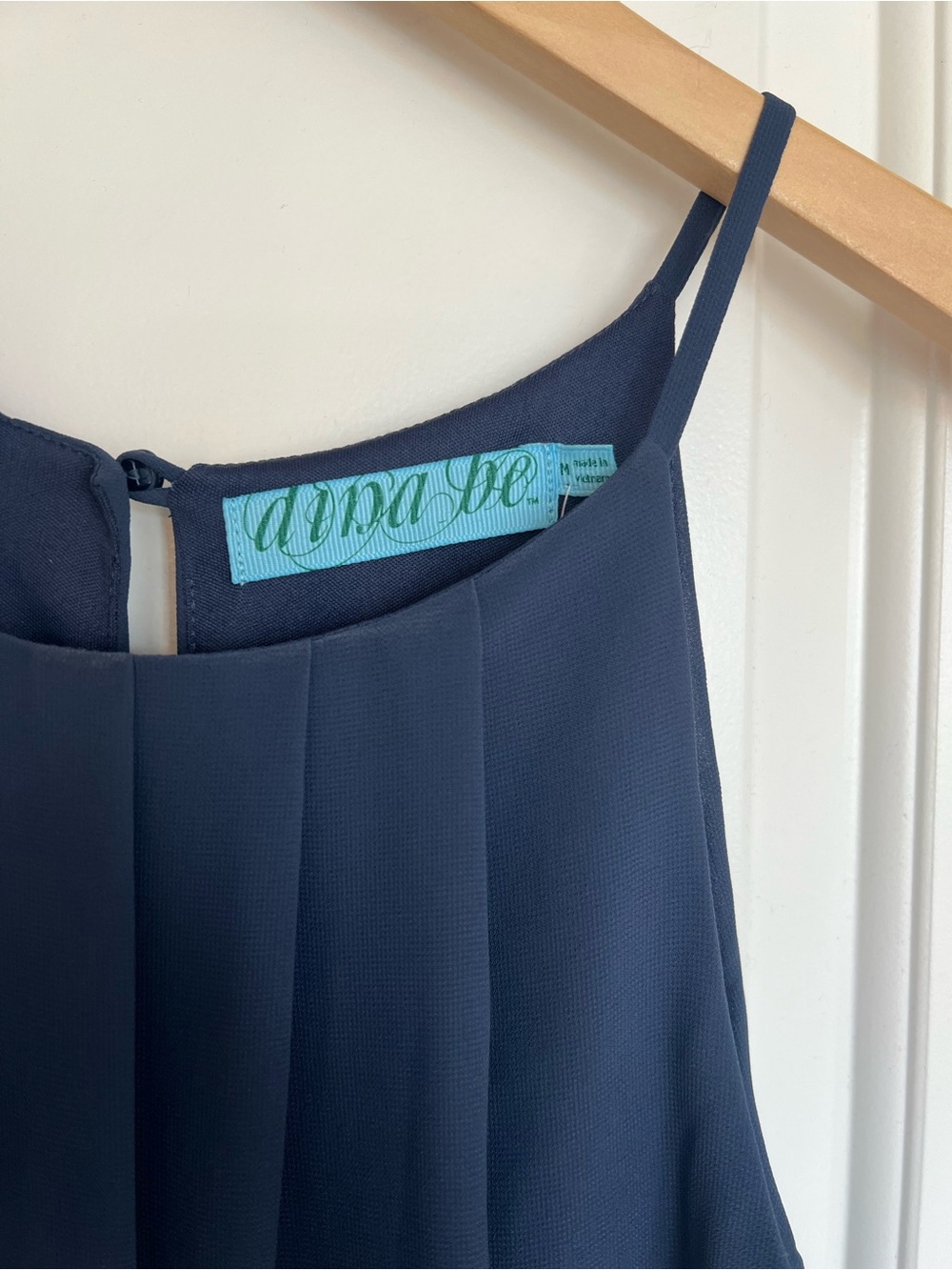 Francesca’s blue halter dress Size M Fit and flare Flowy Pleated neck Dressy NWT - Picture 6 of 9
